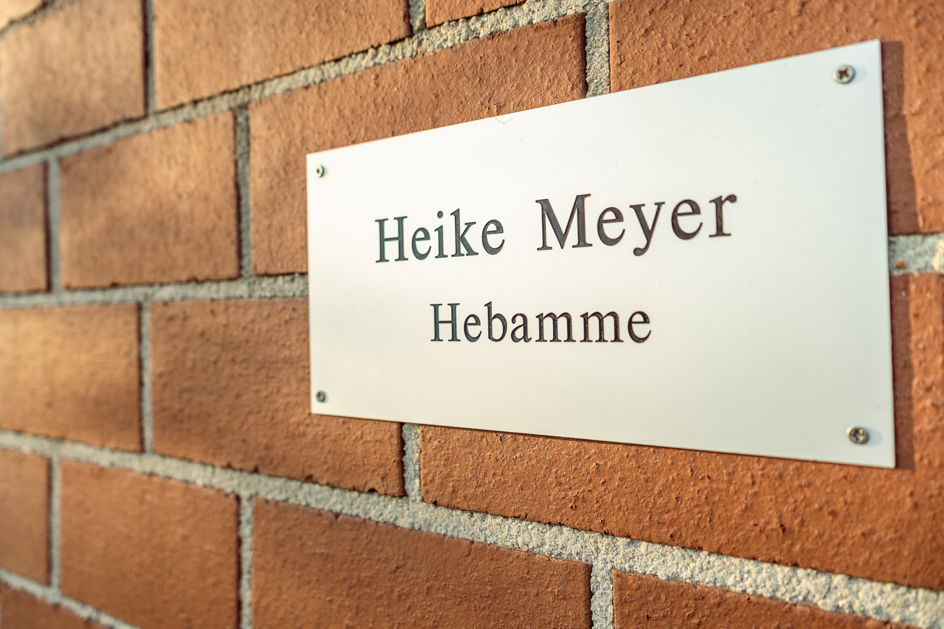 Praxisschild Heike Meyer Hebamme